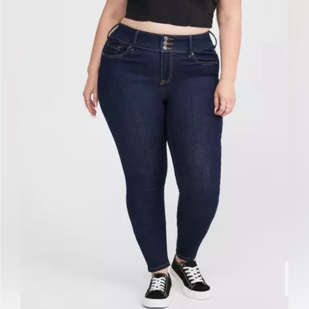 Torrid Super Soft Jean Denim Jegging Button Fly Women’s Size 22T
